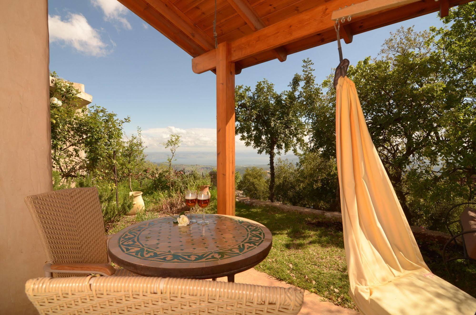 Rose Garden - Gan Vradim Villa Amirim Ngoại thất bức ảnh