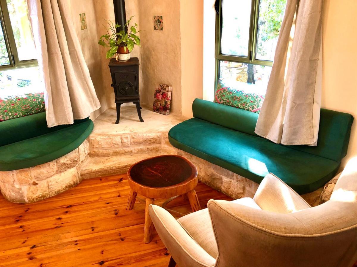 Rose Garden - Gan Vradim Villa Amirim Ngoại thất bức ảnh
