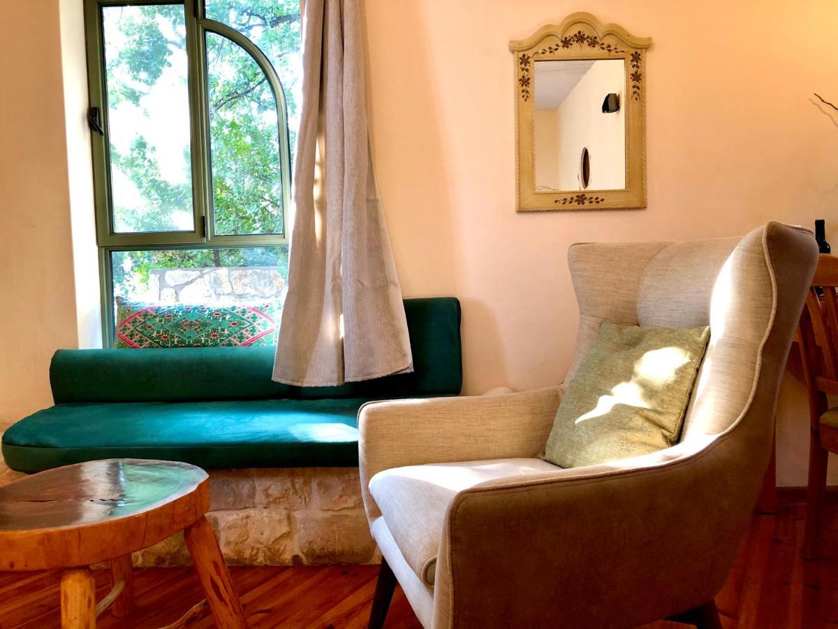 Rose Garden - Gan Vradim Villa Amirim Ngoại thất bức ảnh
