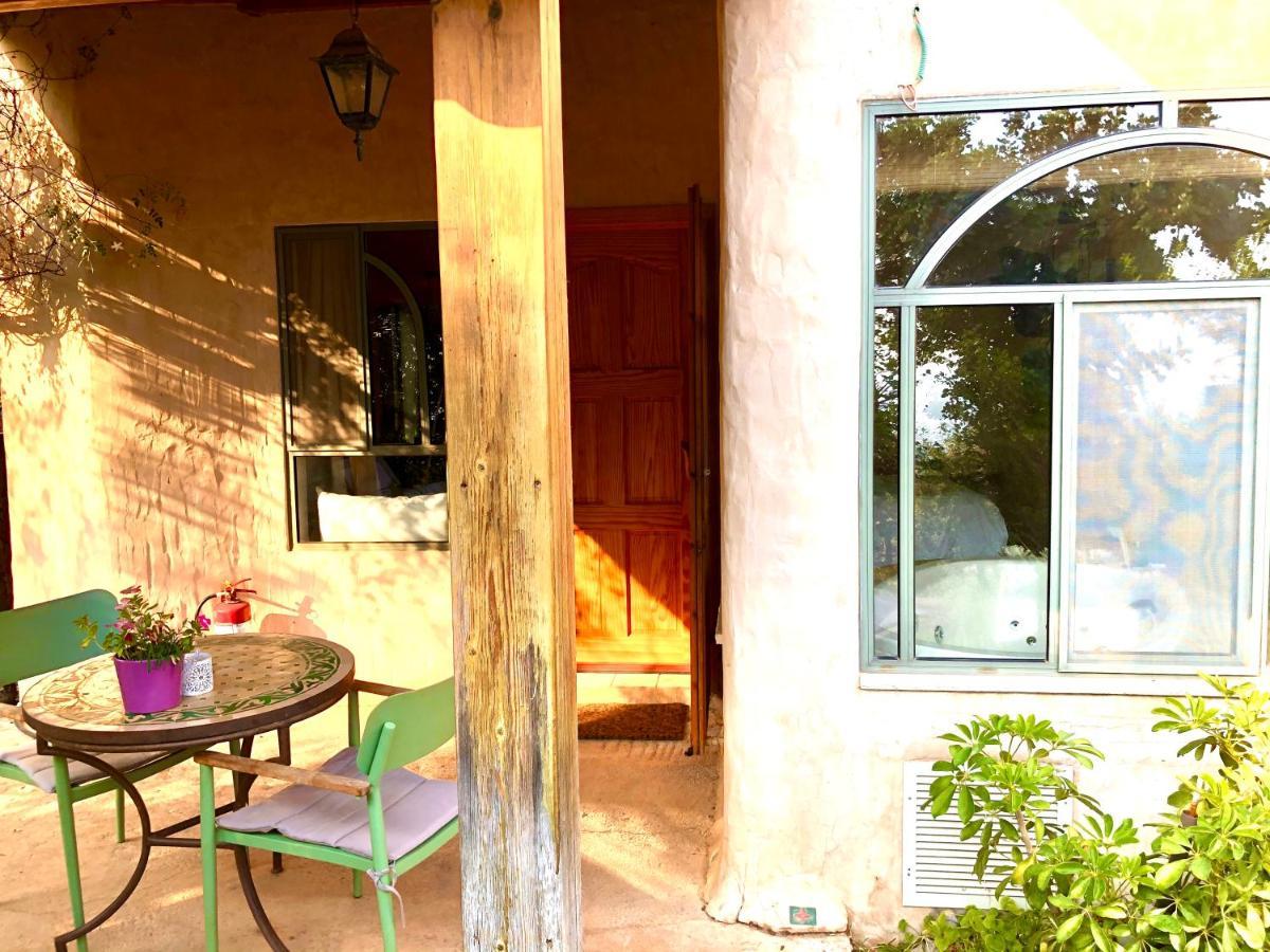Rose Garden - Gan Vradim Villa Amirim Ngoại thất bức ảnh